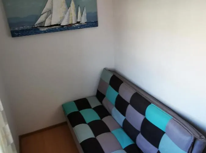 Mala Vala #2 - Seeview - 120 Qm - 3 Sz - Max 6 Pers Trogir