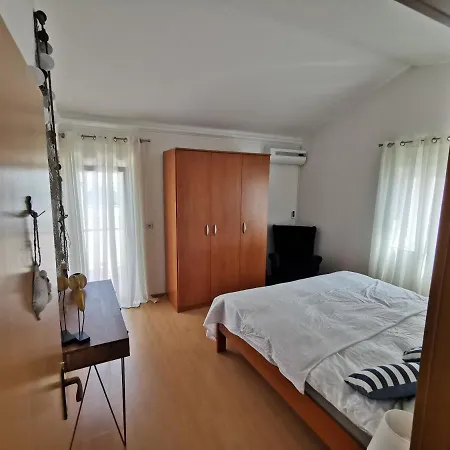 Mala Vala #2 - Seeview - 120 Qm - 3 Sz - Max 6 Pers דירה טרוגיר